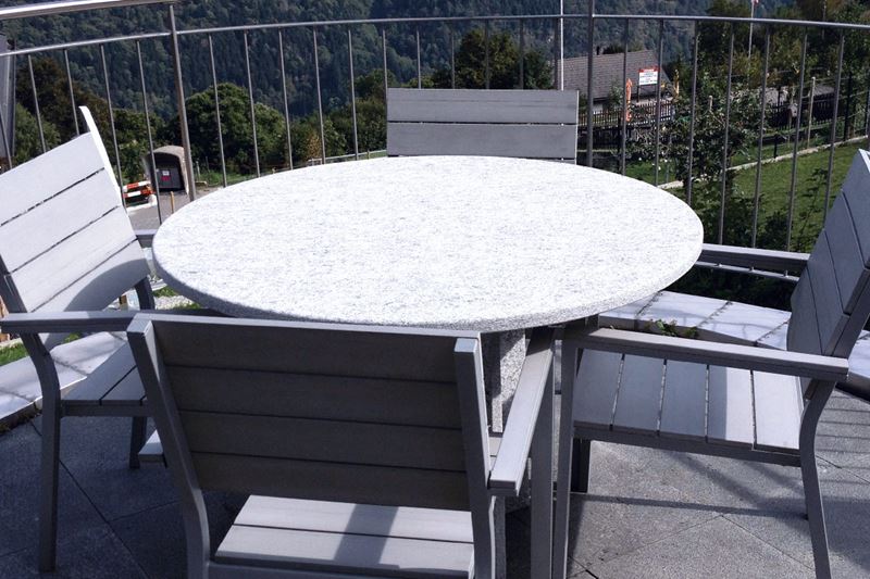 Tavolini-sel-Giannini-Graniti-4.jpg